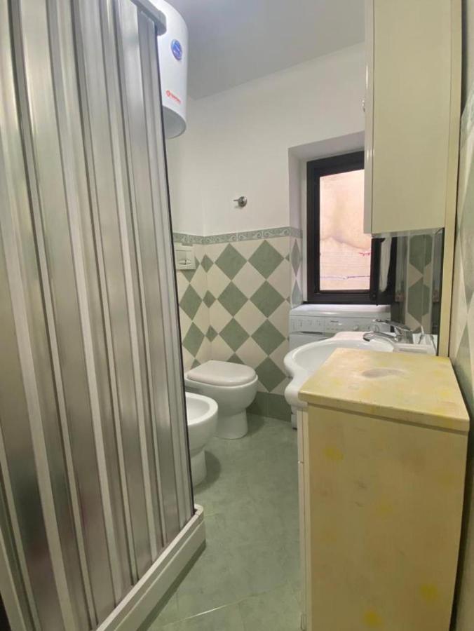 Casa Emely Apartment Чефалу Екстериор снимка